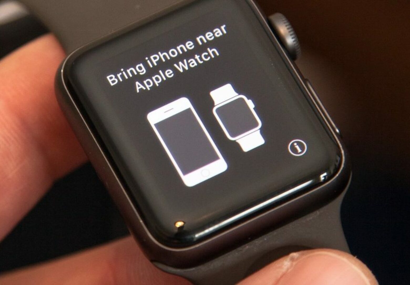 iphone near apple watch
