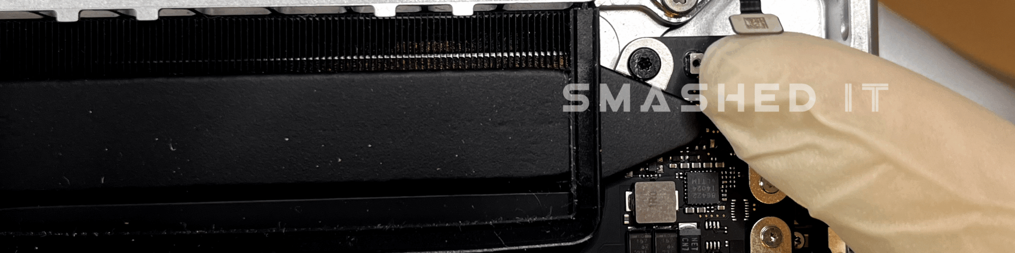 MacBook Lid Angle Sensor Issues in MacBook Air & Pro: Complete Fix Guide